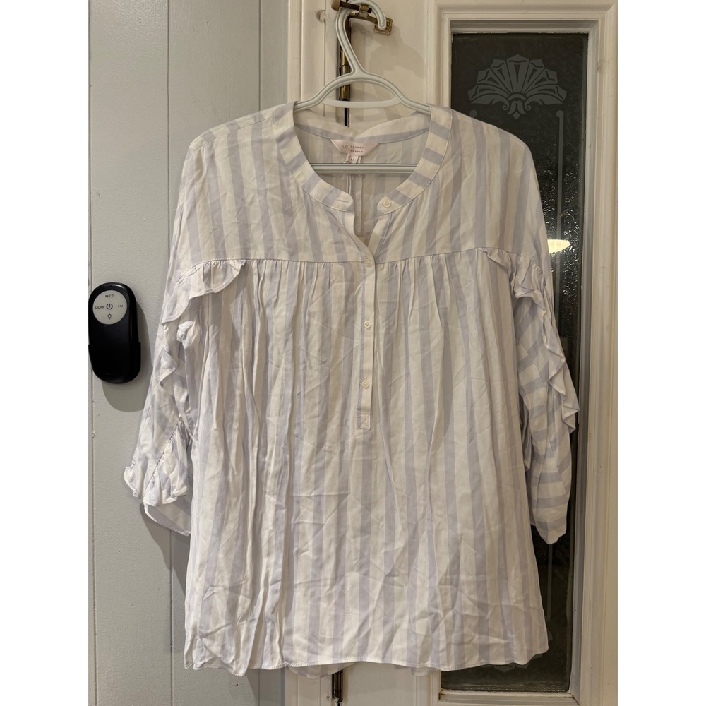 LC Lauren Conrad Striped Ruffle Sleeve Blouse Blue White Rayon Top NWT Medium